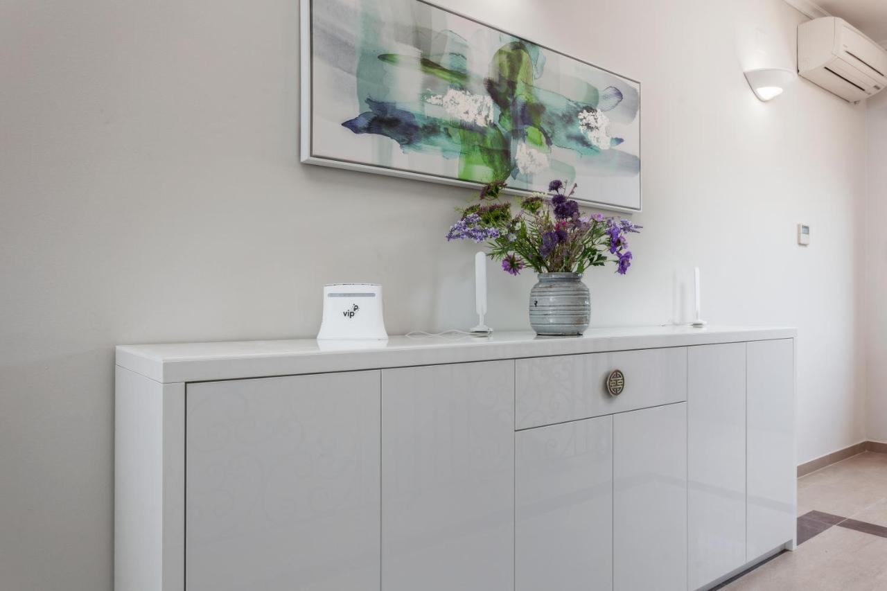 Luxury Apartments Vila Carissa Малинска Екстериор снимка