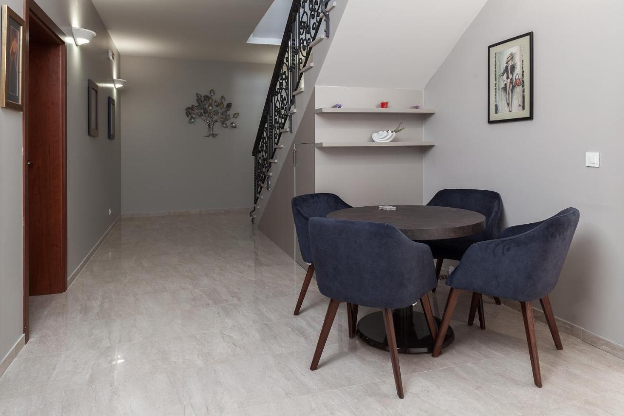 Luxury Apartments Vila Carissa Малинска Екстериор снимка