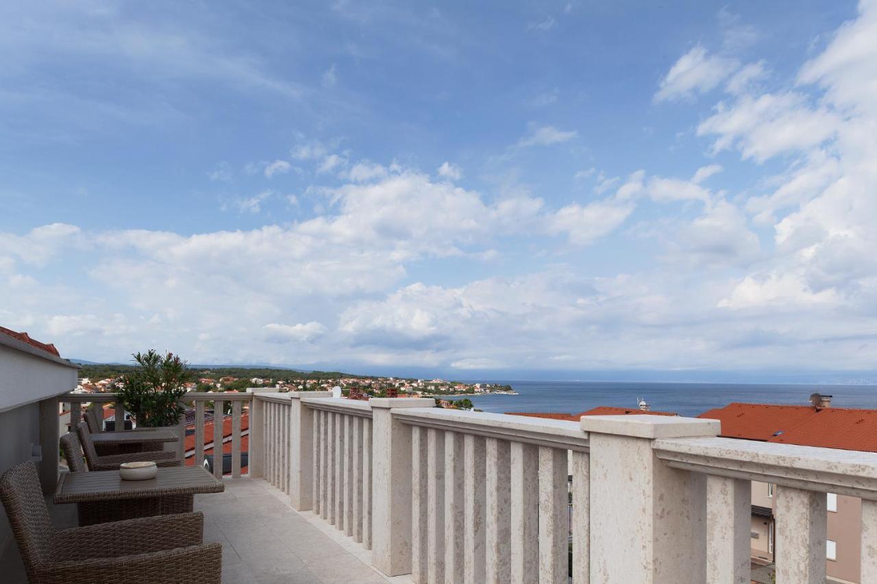 Luxury Apartments Vila Carissa Малинска Екстериор снимка